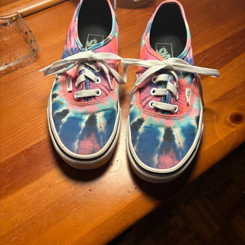 Excellent Used Condition Vans Tie-Dye Lace Up Sneakers Womens Size 7.5 - Picture 4 of 5